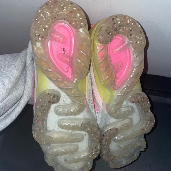 Women’s Nike Vapormax size 6.5 - Picture 4 of 8